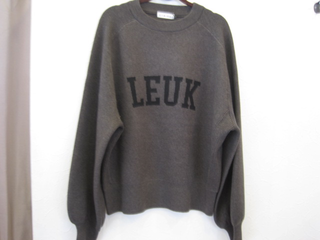 ≪SOLD OUT≫ロゴニット【シニカル】