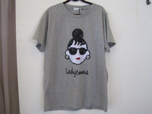 ≪SOLD OUT≫スパンコールスパンコールプリントTシャツ